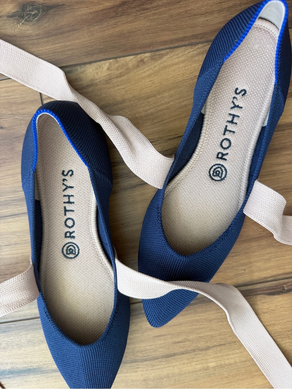 Rothy's Navy Sapphire Pointed Ballet Flats with Blush Wrap size 8